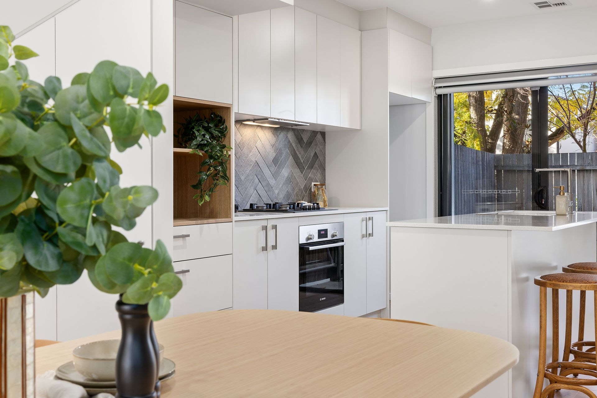 15/8 McGowan Place, Dickson, Dickson - Thumbnail 3
