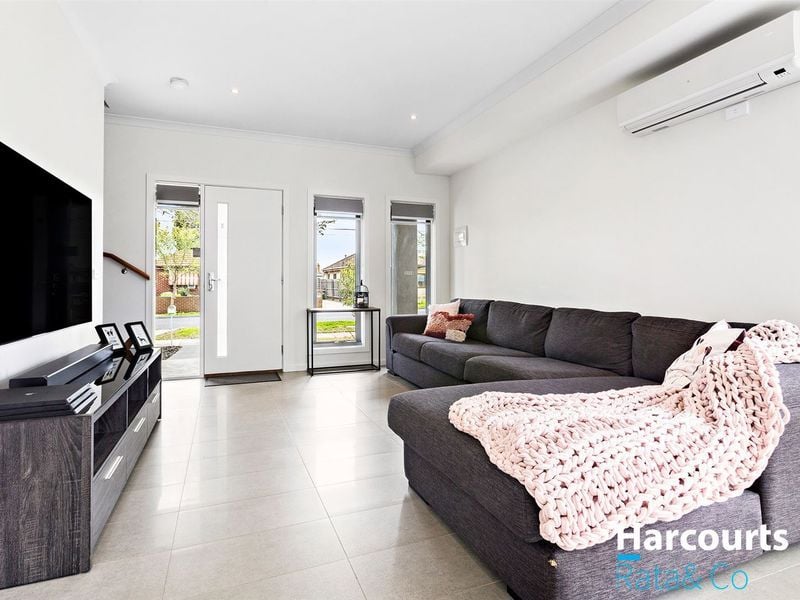 1/19 Howell Street, Lalor