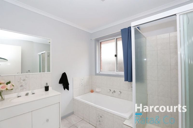 2/18 Kinlora Avenue, Epping