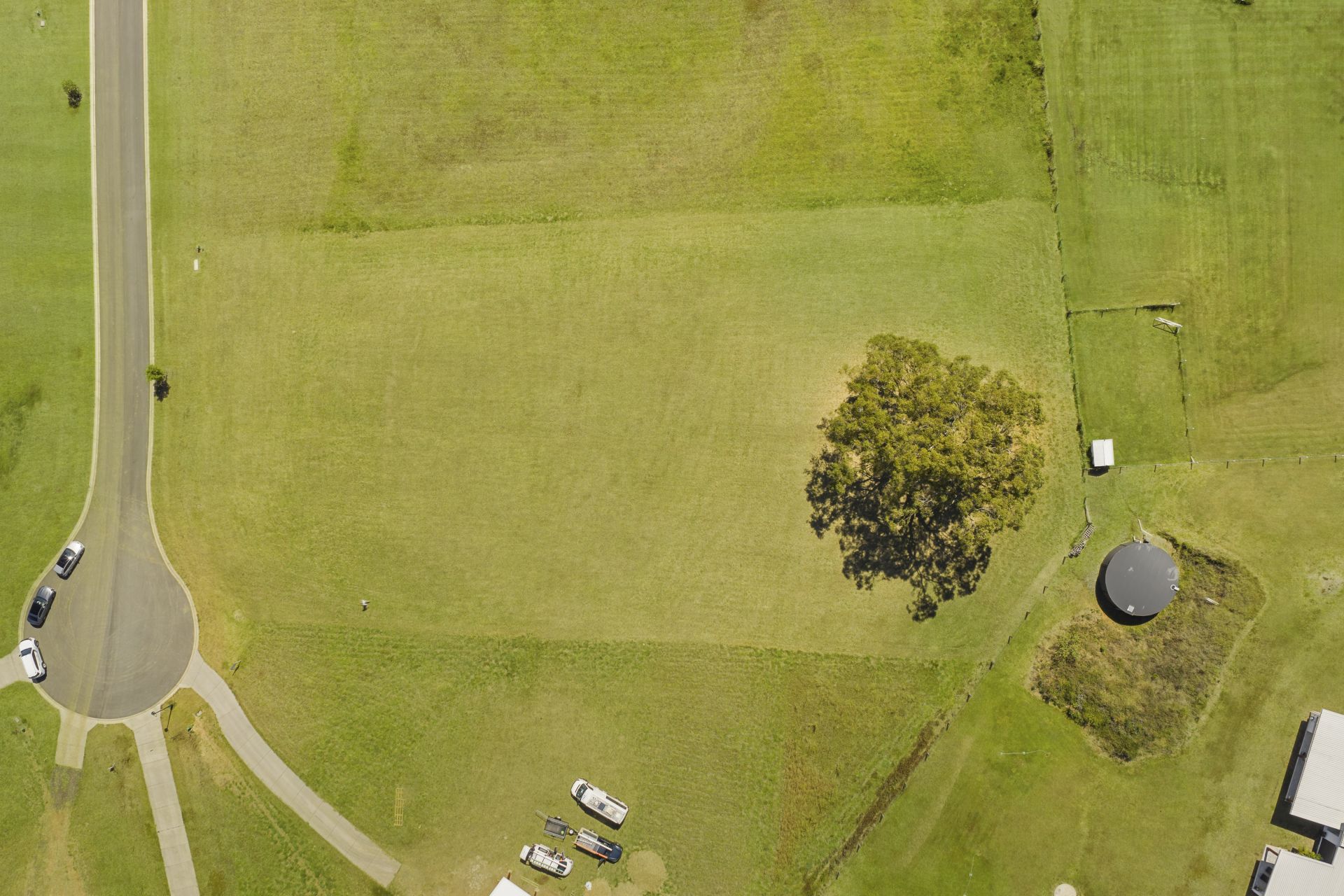 24/ Blacksmith Circuit, McIntosh Creek - Thumbnail 2