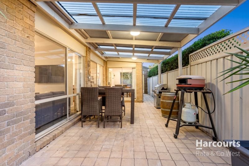 34 Blakeville Drive, Caroline Springs
