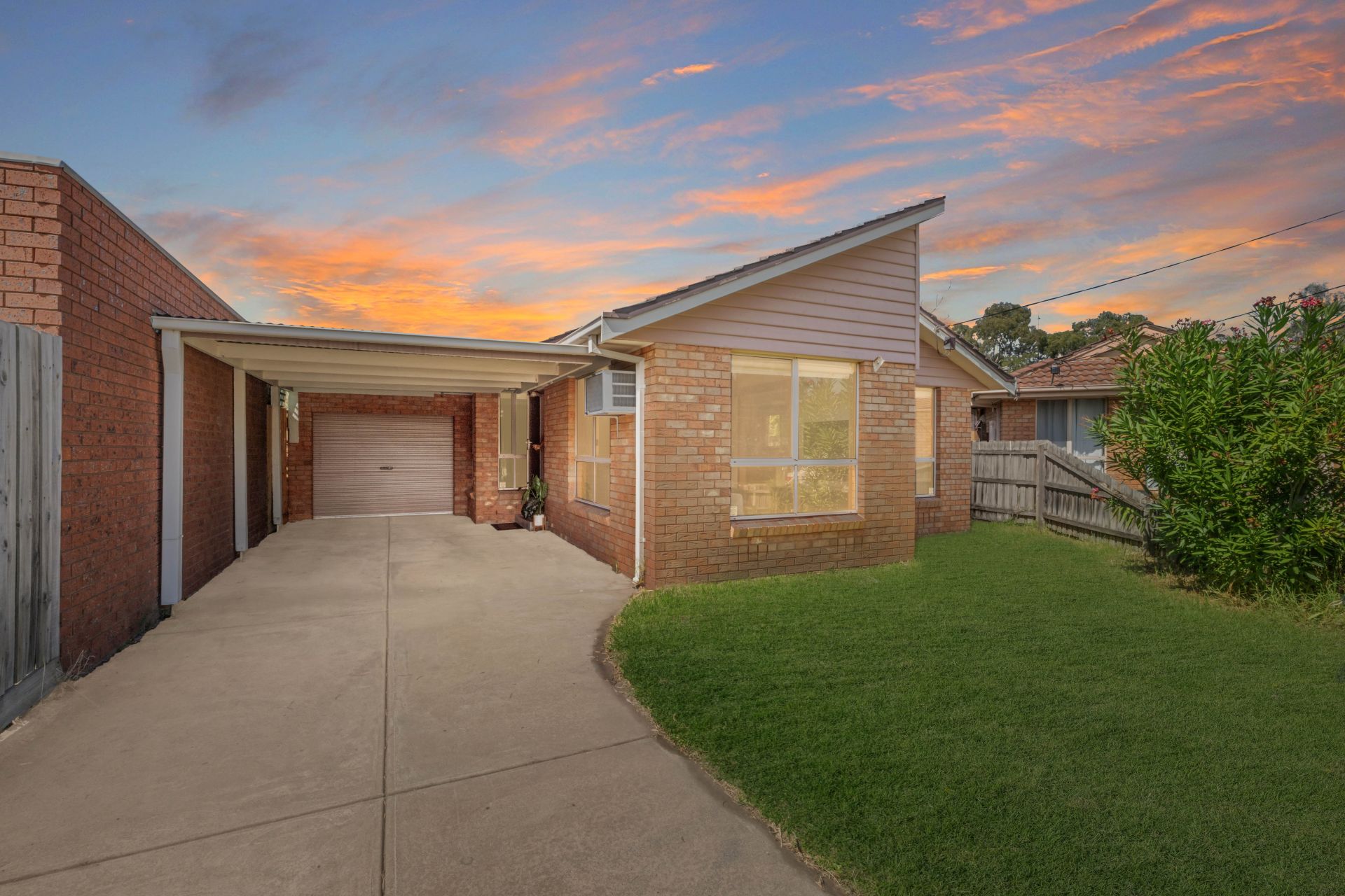 Quiet Court Living With Everyday Convenience
