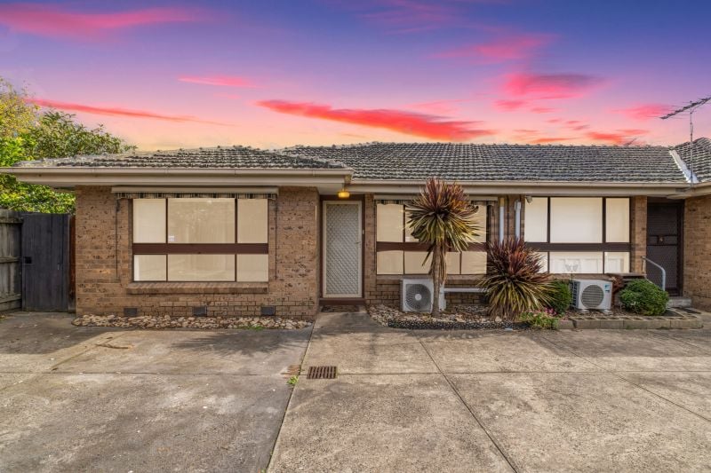5/97 Barton Street, Reservoir
