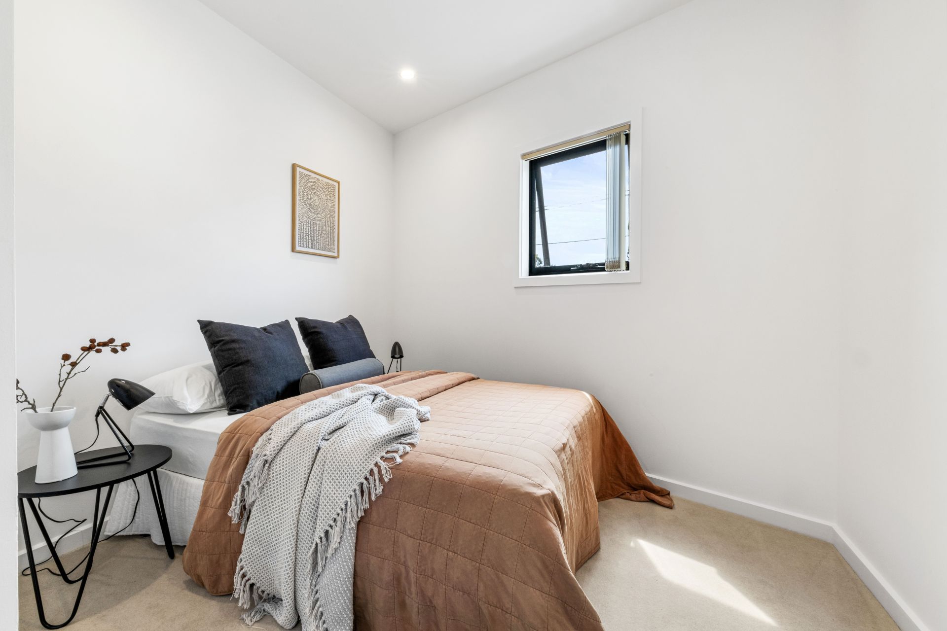 Spacious, Modern Living Over Two Levels