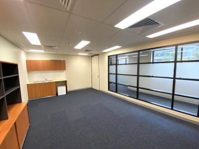 Belrose - 52/7 Narabang Way