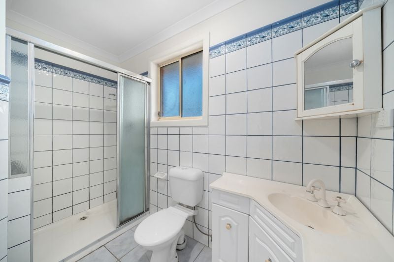 27 Woolnough Drive, Mill Park