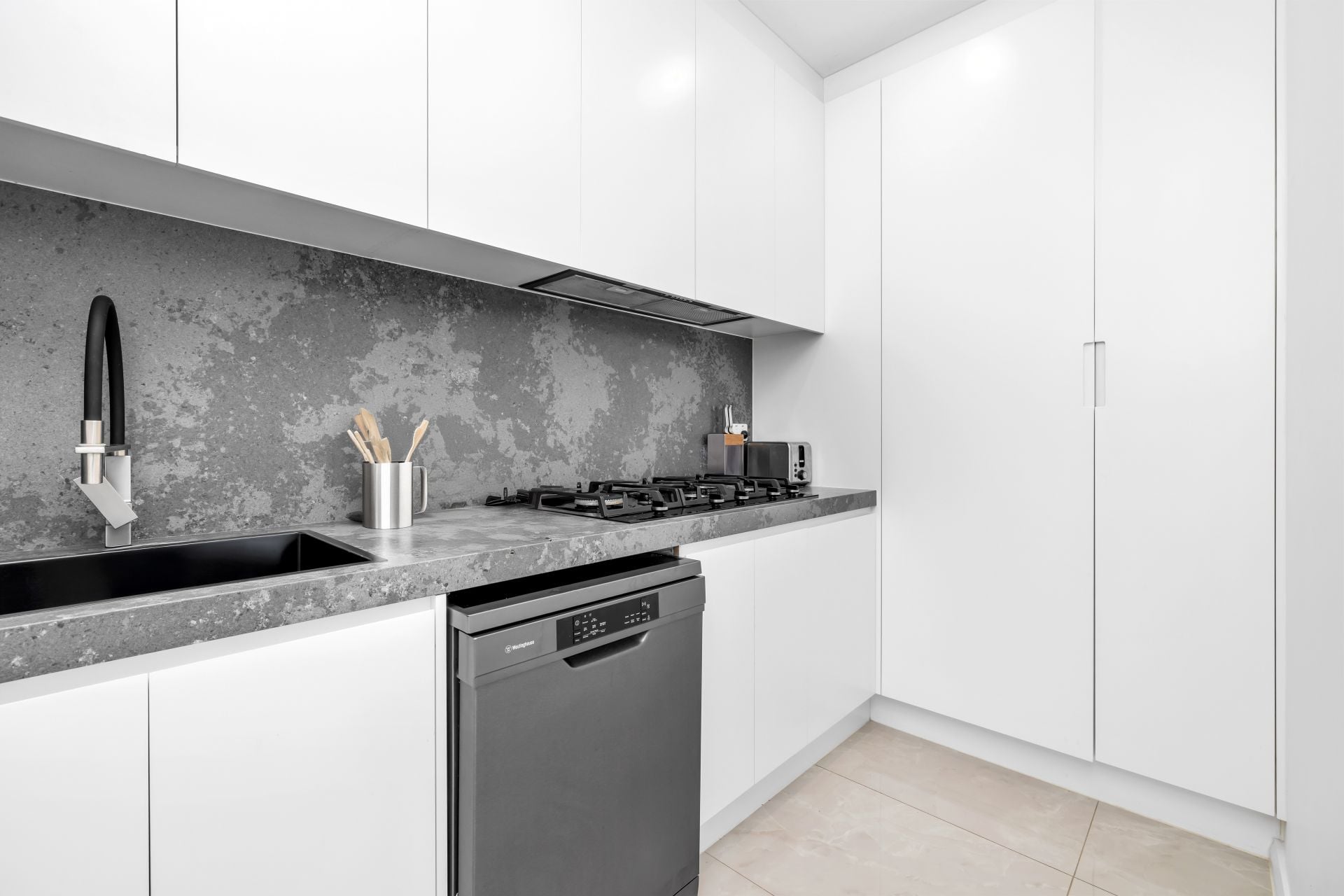 17 Mustang Avenue, Box Hill - Thumbnail 5