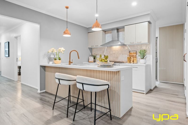 20 Riverstone Boulevard Clyde North VIC, Clyde North - Thumbnail 6