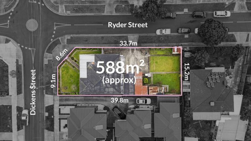 32 Dickens Street, Lalor