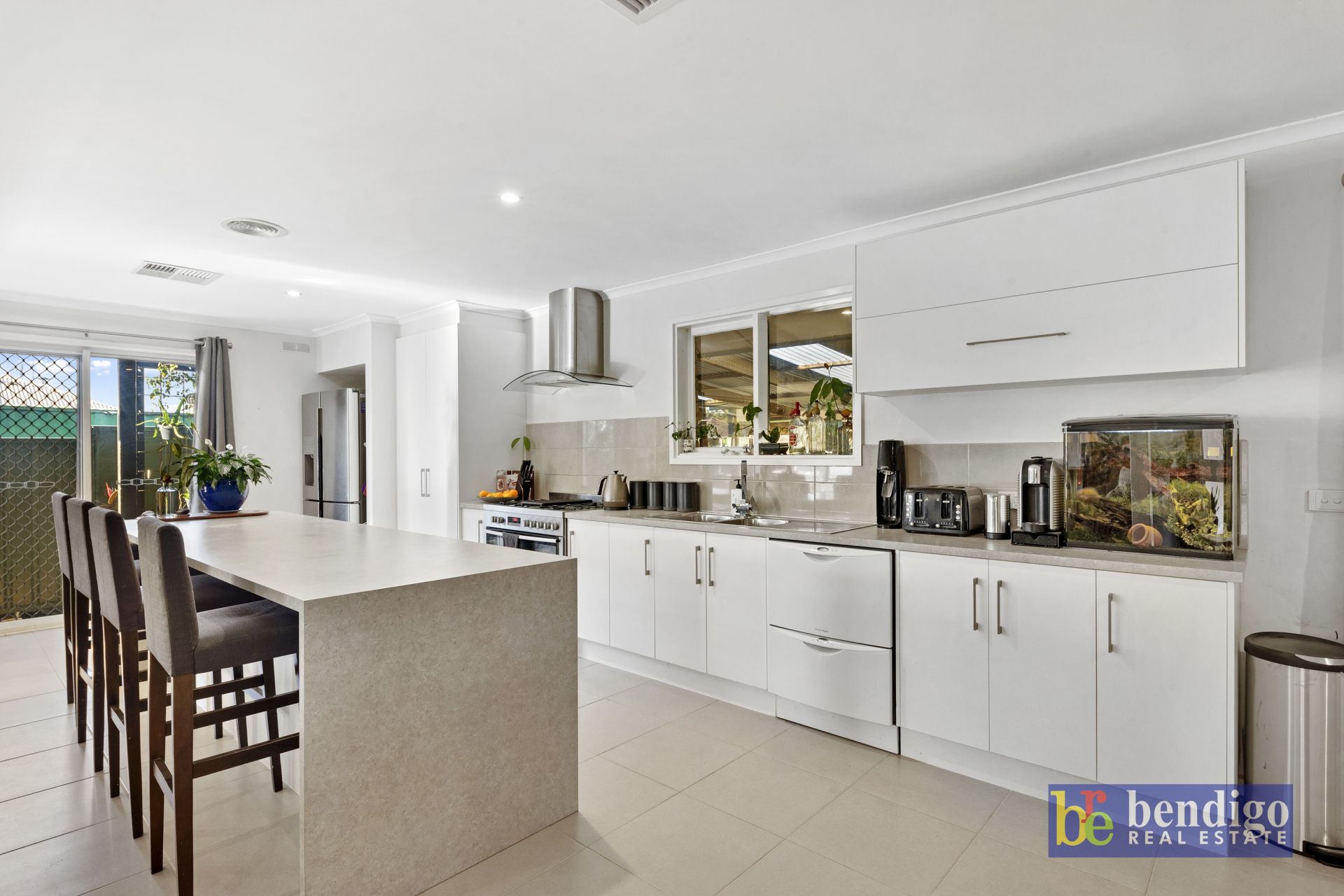 17 Mistletoe Street Golden Square VIC, Square - Thumbnail 5
