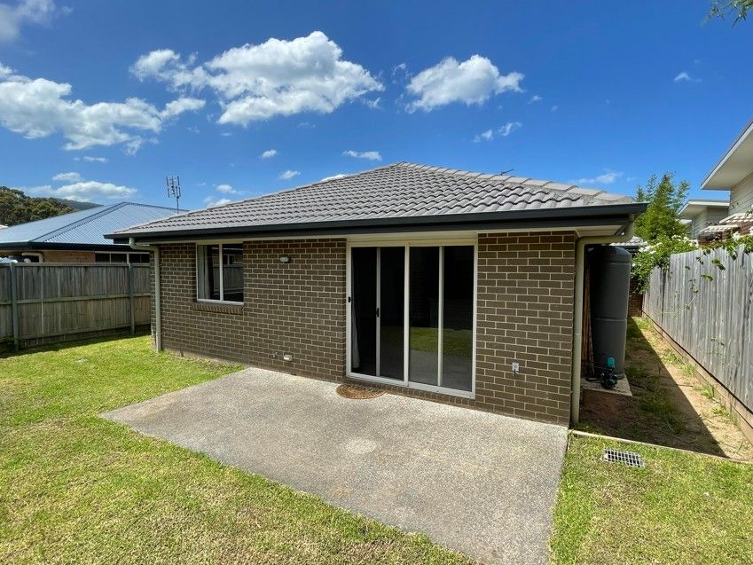 4 Callows Road, Bulli NSW 2516