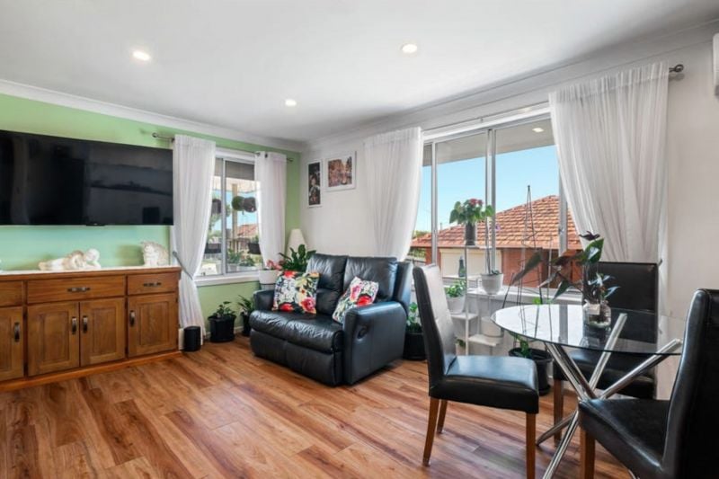 1/7 Boston Road, Lalor