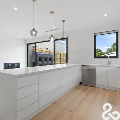 Executive Residence in premium locale