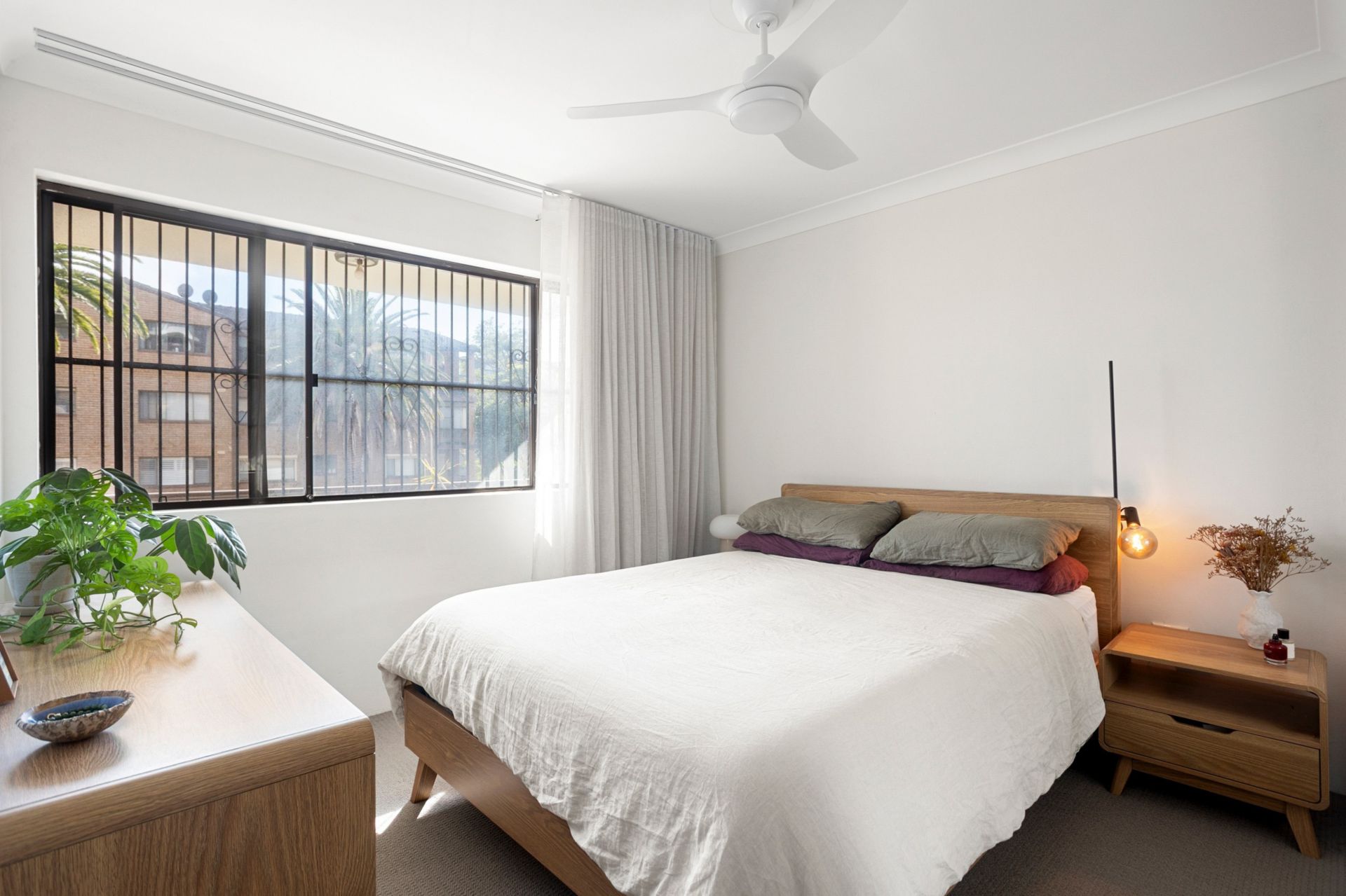 2/25 Edward Street, Wollongong NSW, Wollongong - Thumbnail 2