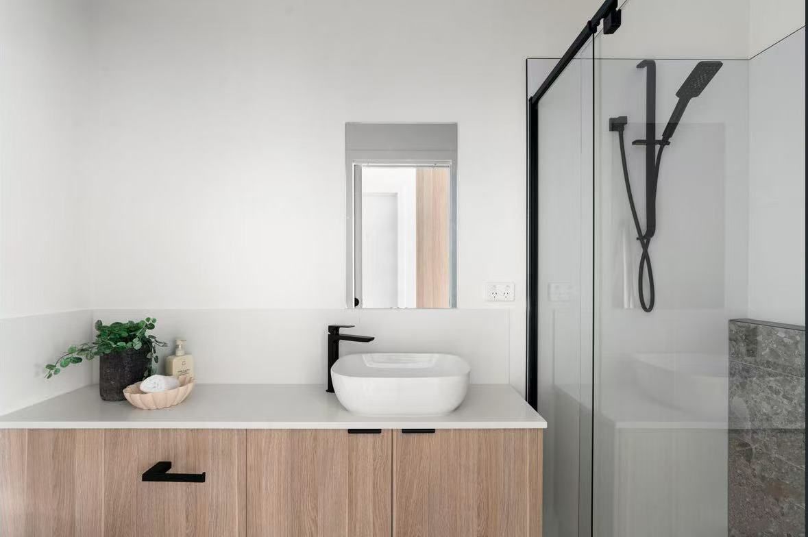 Brand New Townhouse in the Heart of Reservoir