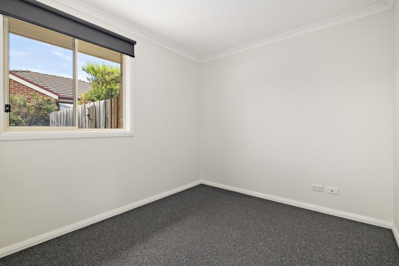 2/23 Midholm Court, Thomastown