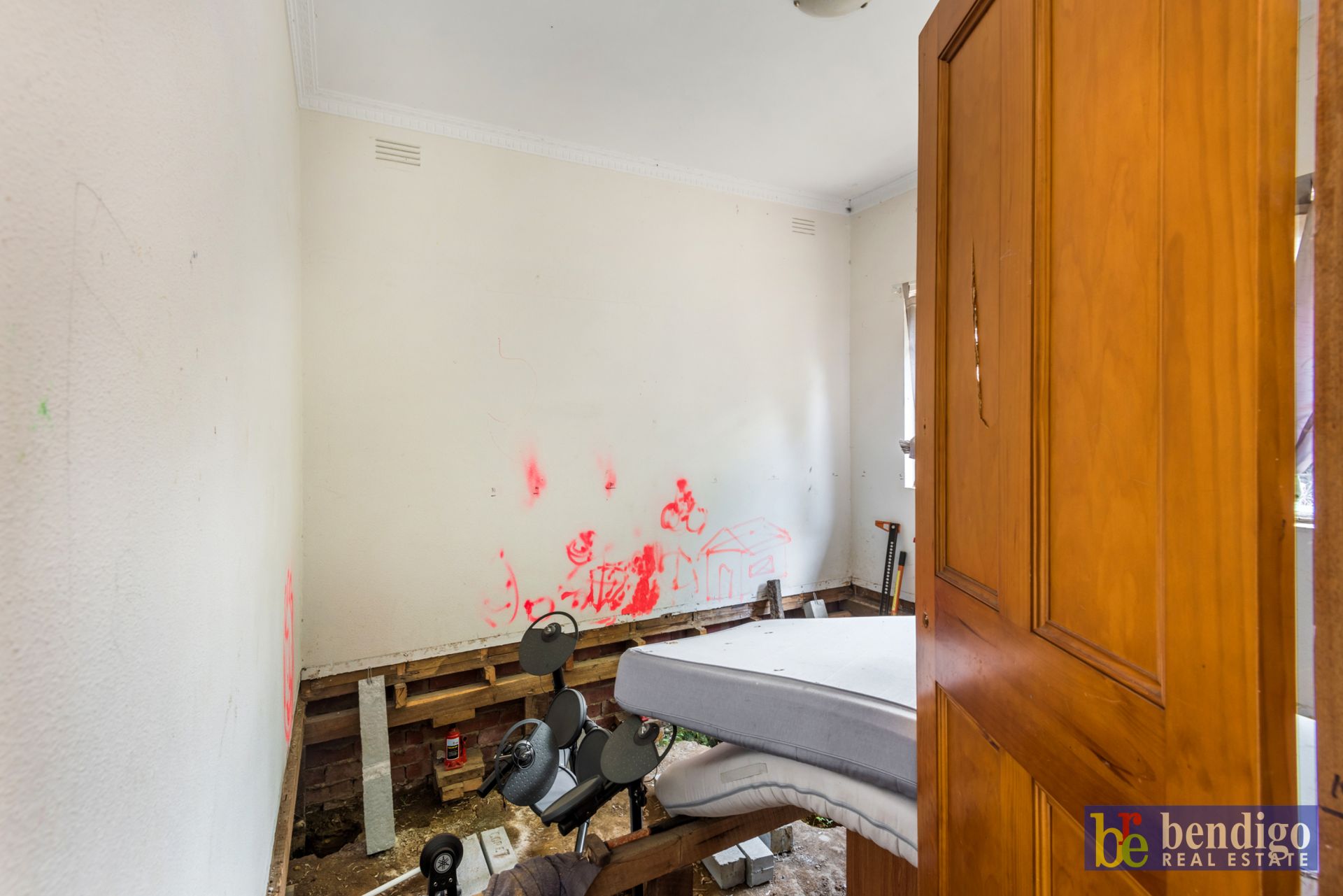 12 Margaret Crescent Flora Hill VIC, Hill - Thumbnail 6