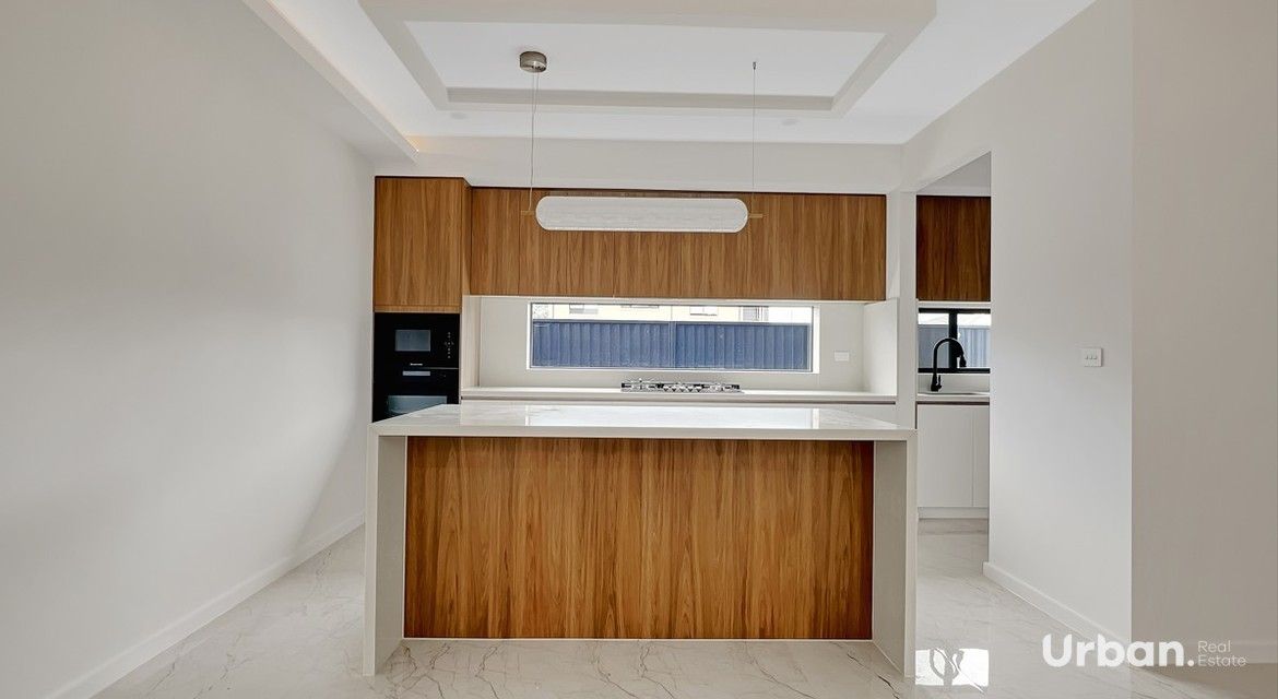 Austral 409 Tenth Avenue