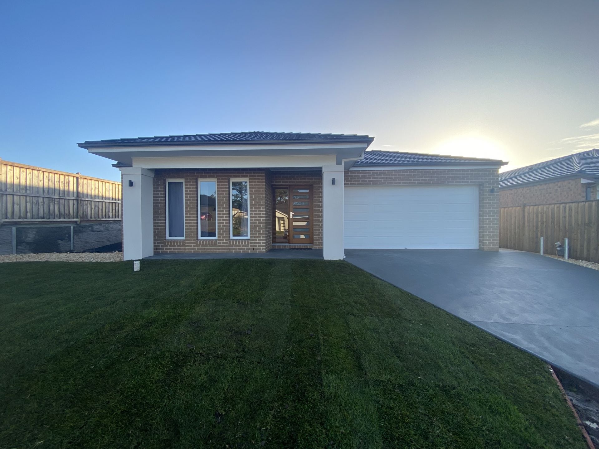 13 Kurrajong Road, Warragul VIC