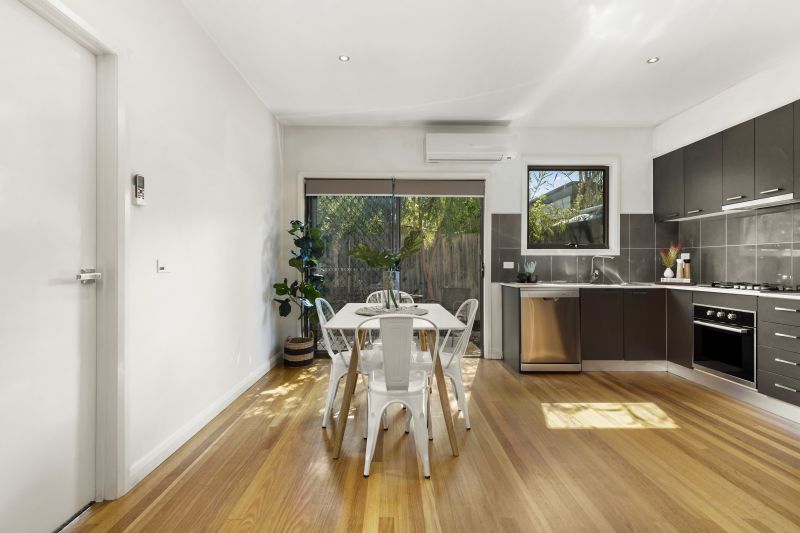 2/2 Westall Street, Thomastown