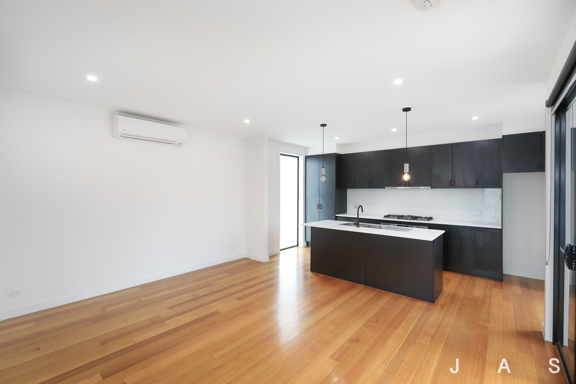 4/1 Buxton Street West Footscray VIC, West Footscray - Thumbnail 4