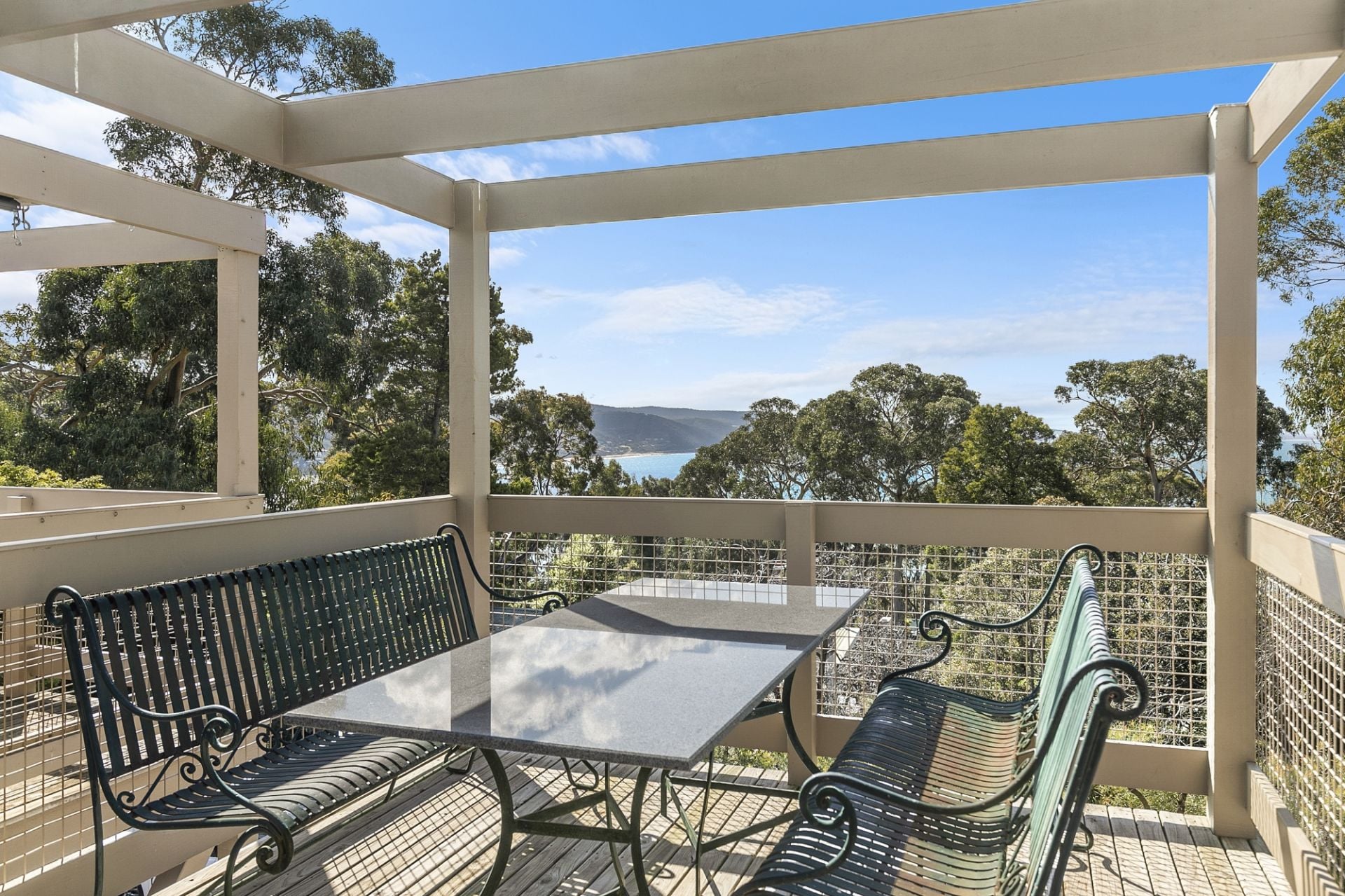3/9 Albert Street, Lorne - Image 1