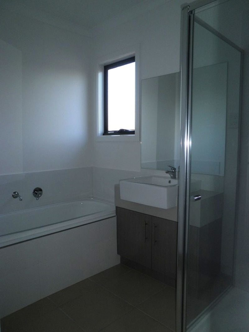 2/15 Seagull Avenue, Altona - Thumbnail 4