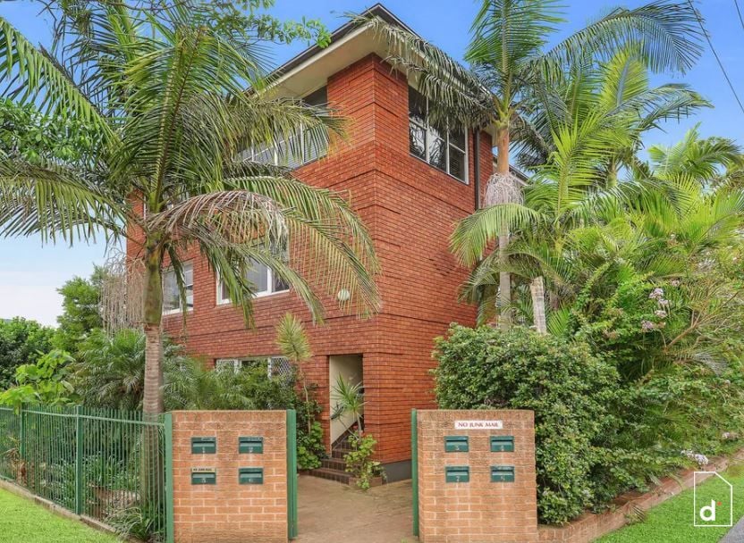 2/54 Bourke Street, North Wollongong NSW 2500