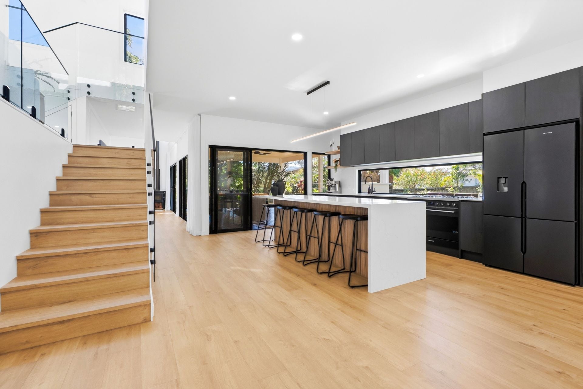 9 Peter Avenue Forresters Beach NSW, Forresters Beach - Thumbnail 4