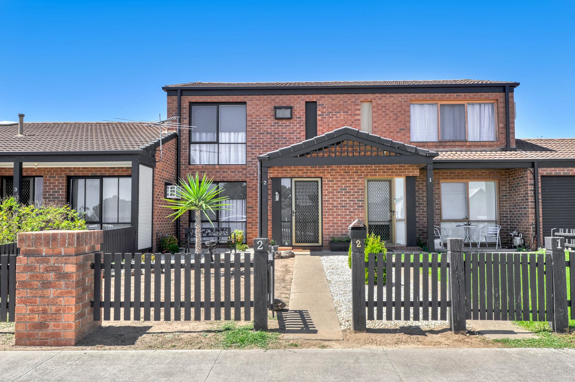 2/94 Burns Street, Maryborough - Thumbnail 3