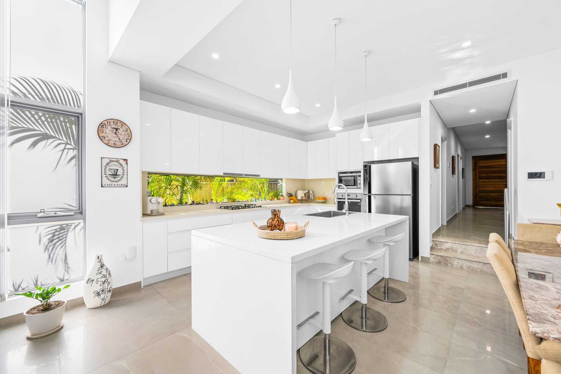 27a Crammond Boulevard Caringbah NSW, Caringbah - Thumbnail 3