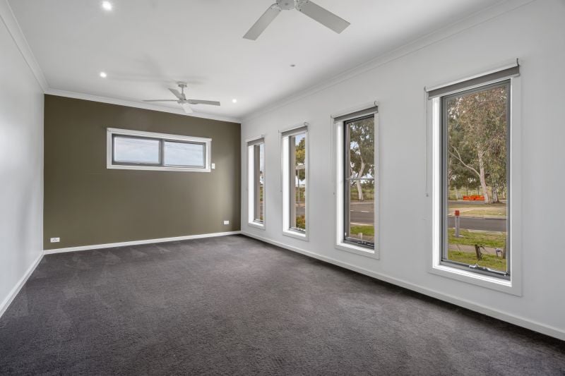 2 Broadleaf Drive, Epping