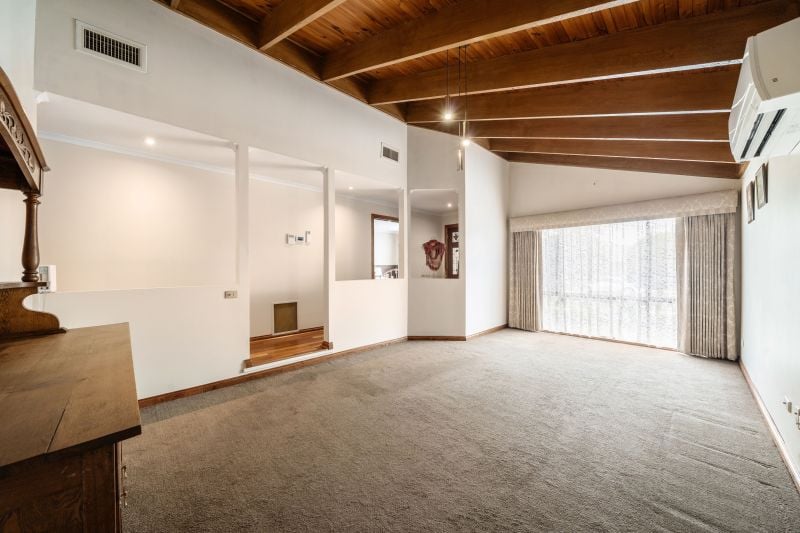 96 Moorhead Drive, Mill Park