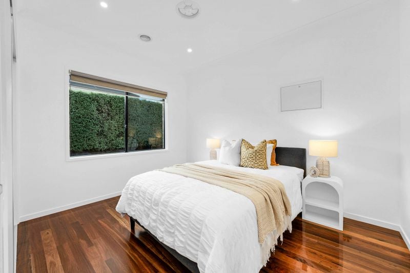 19 Stonebridge Rise, Epping