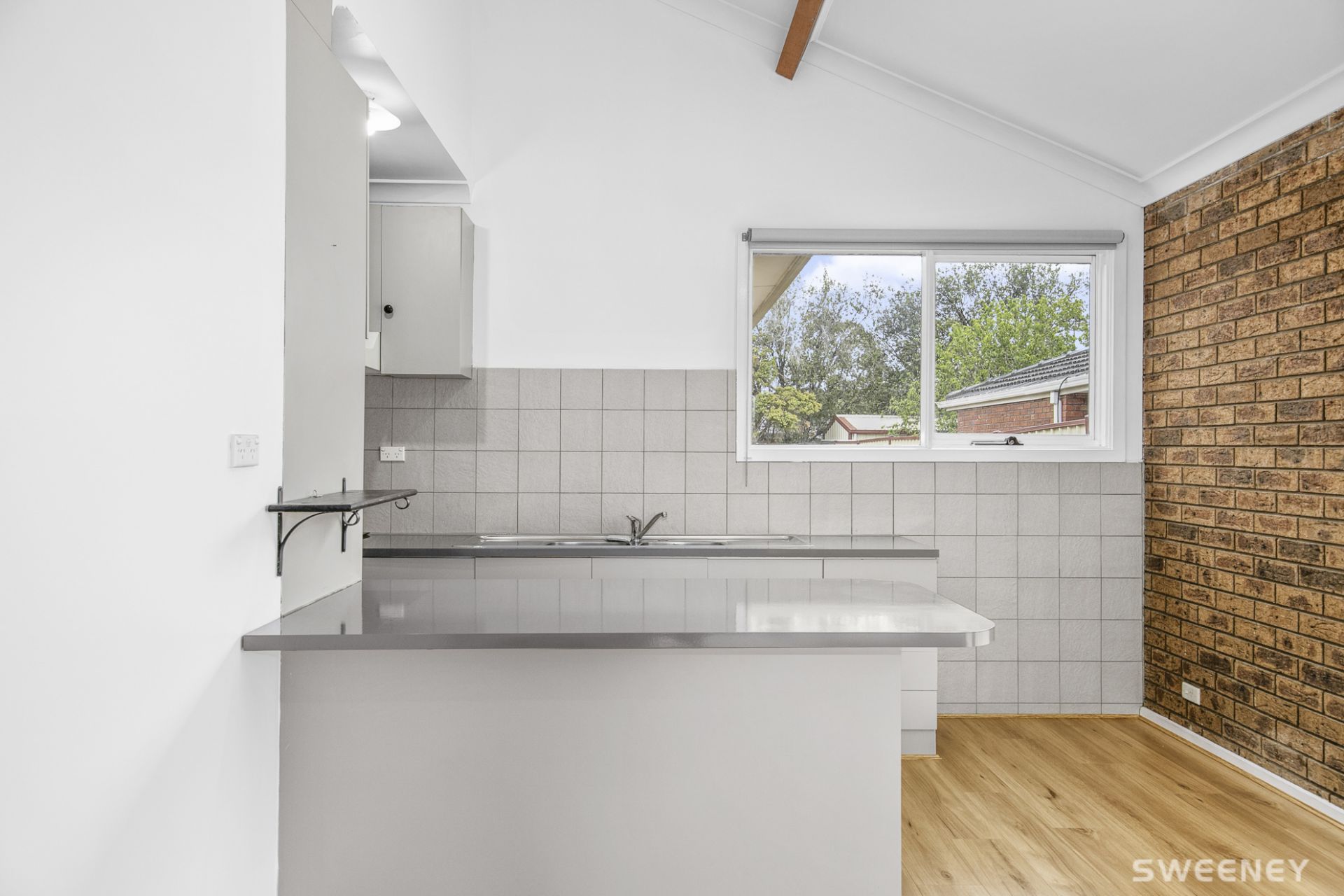 287 Victoria Street, Altona Meadows - Thumbnail 5