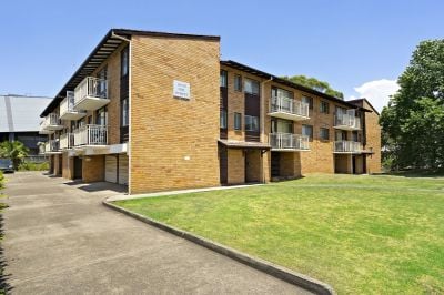 Merrylands 8/26 Neil Street