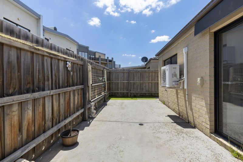 6/12 Kirkland Court, Epping