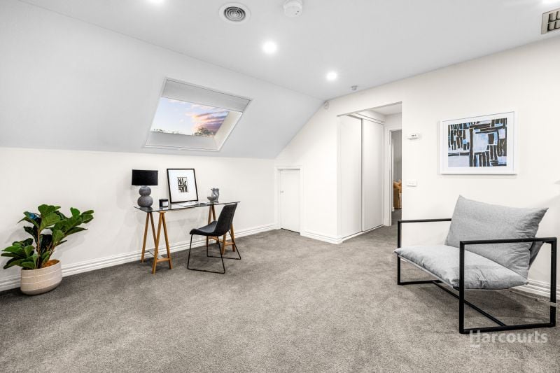 11 Macedon Close, Caroline Springs