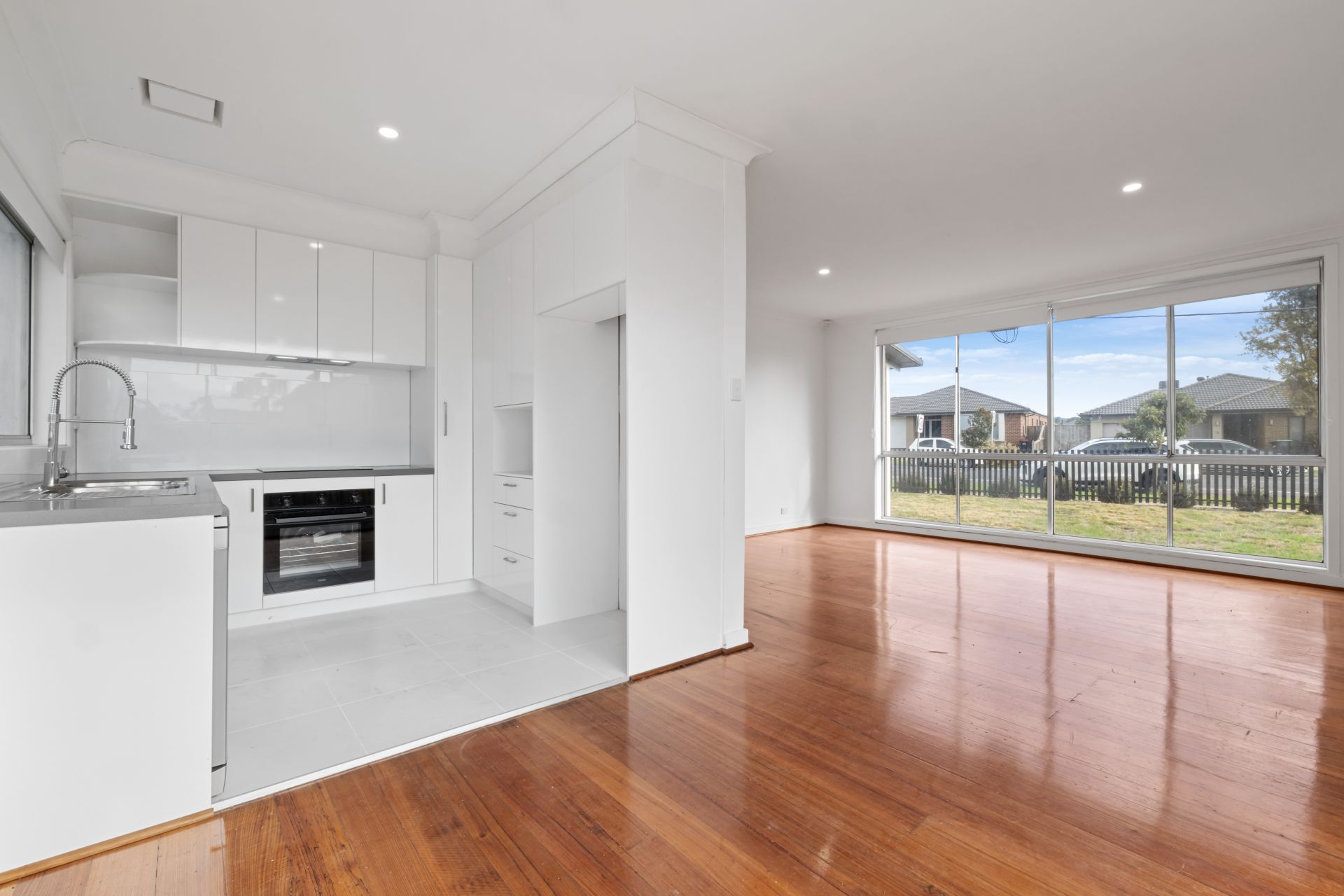 Freshly Renovated 3-Bedroom Home – Minutes from Diggers Rest Station