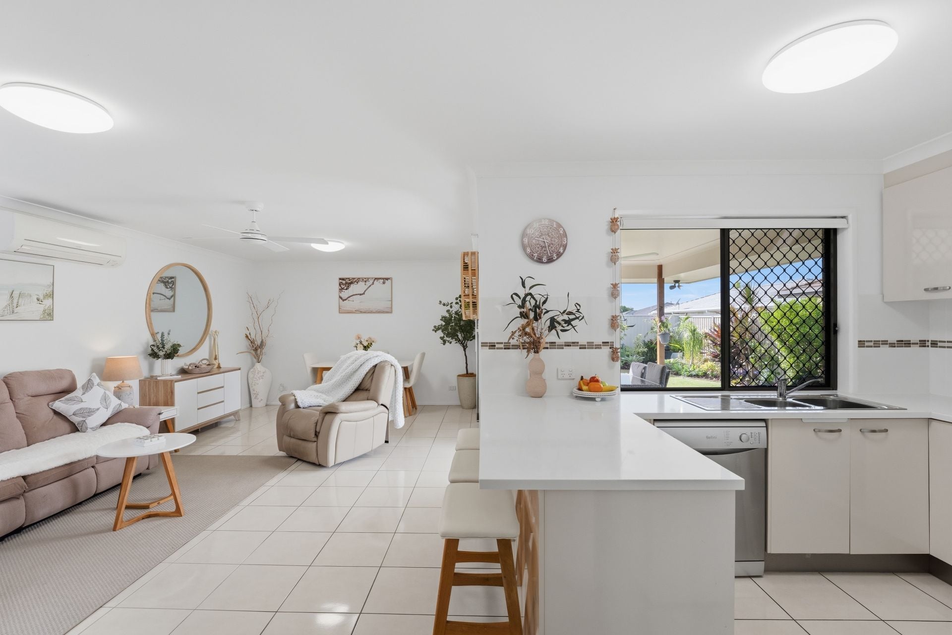 20 Village Avenue, Bongaree, Bongaree - Thumbnail 3