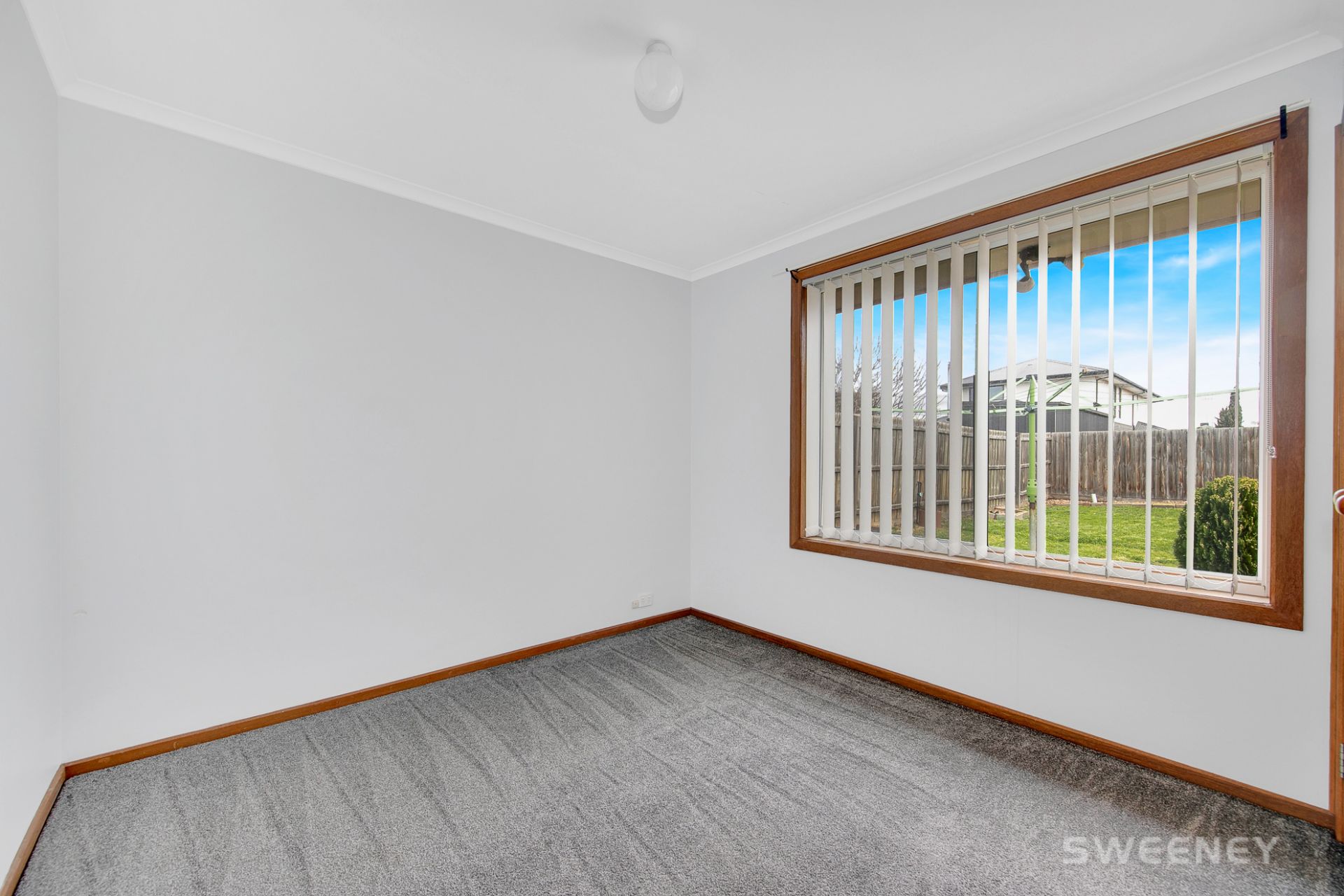 25 Whitehead Court, Altona Meadows - Thumbnail 8