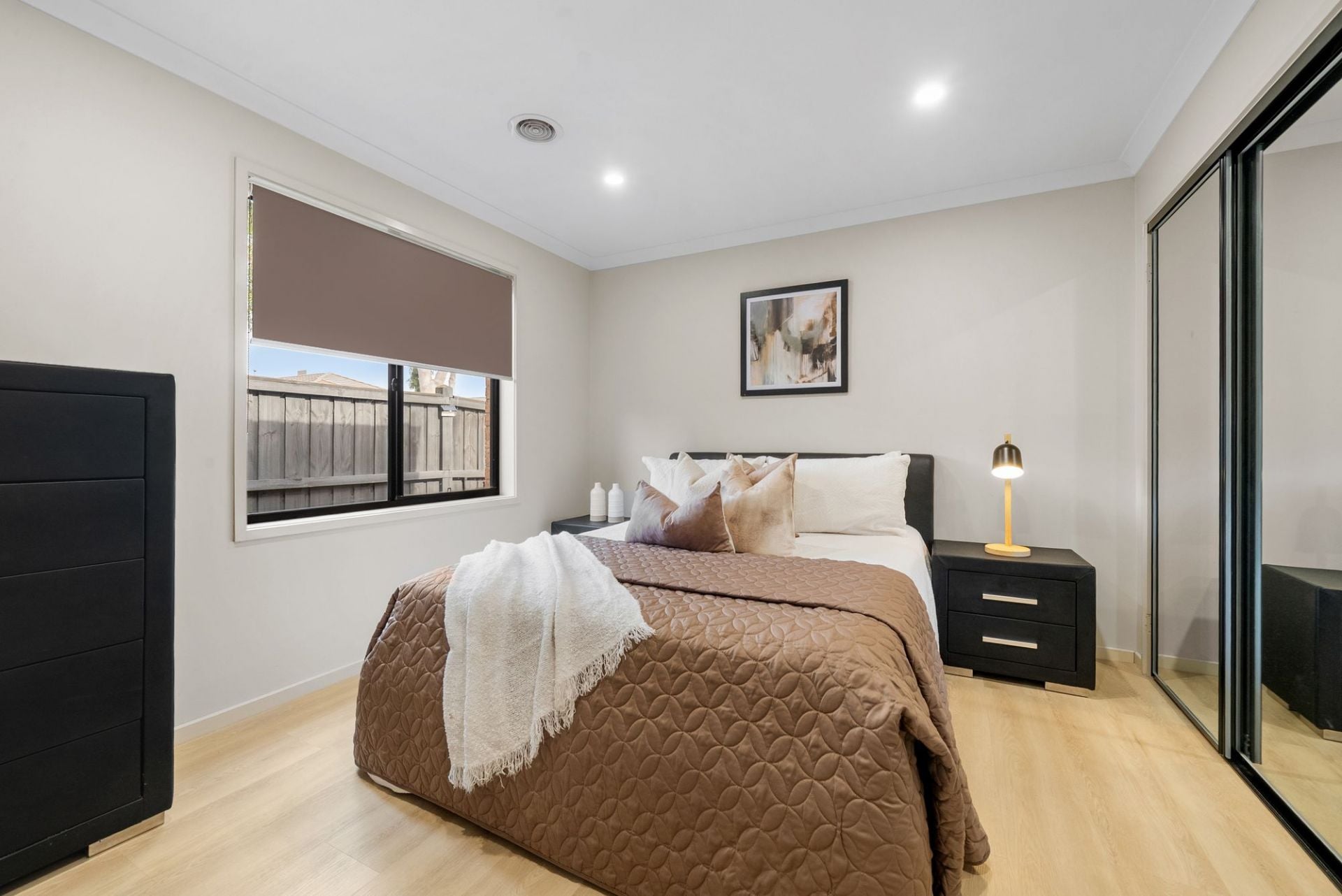 DISPLAY HOME STANDARDS