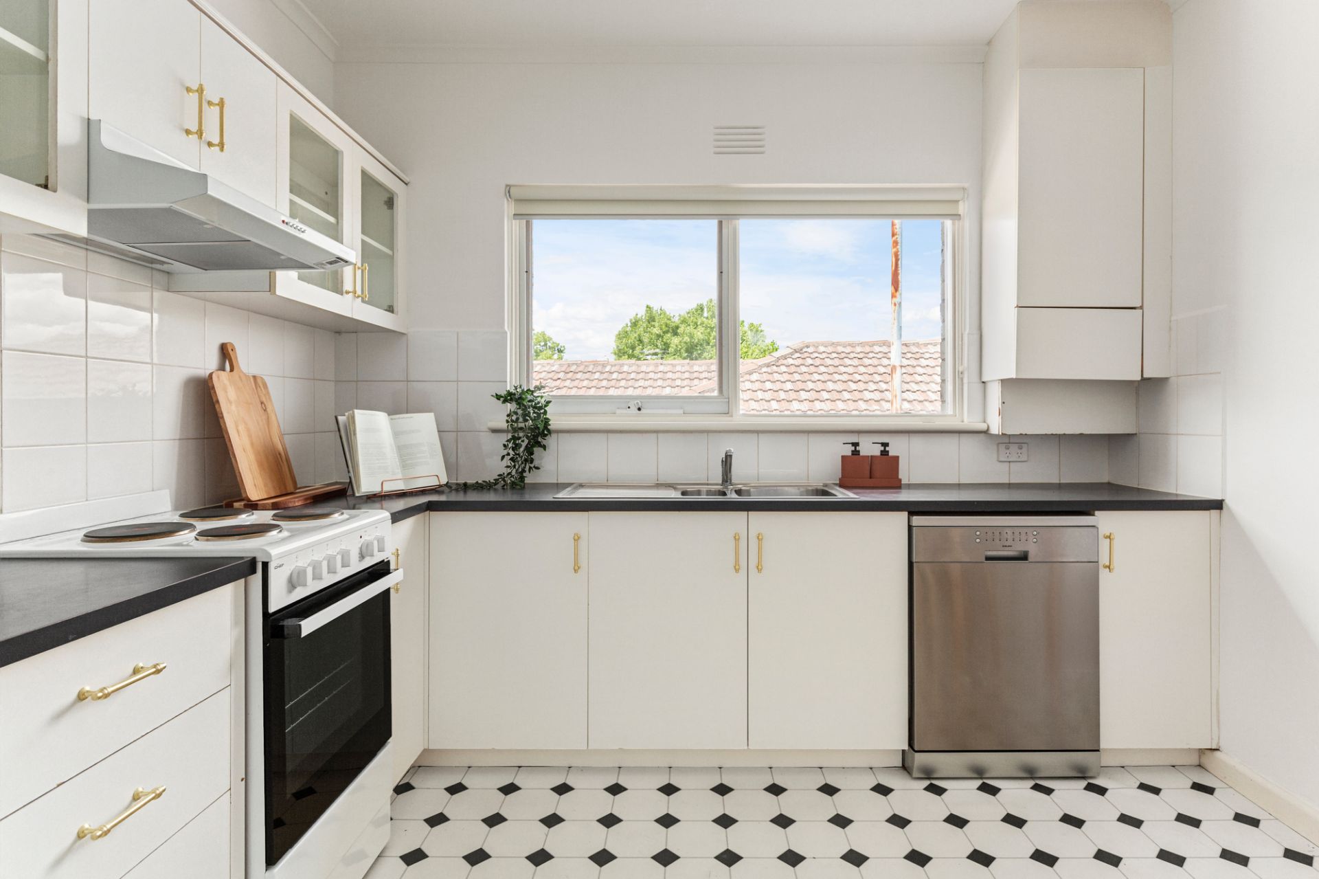 8/125 Glen Huntly Road, Elwood, Elwood - Thumbnail 5