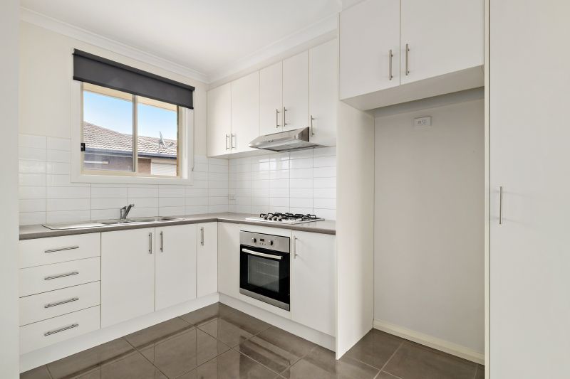 2/23 Midholm Court, Thomastown