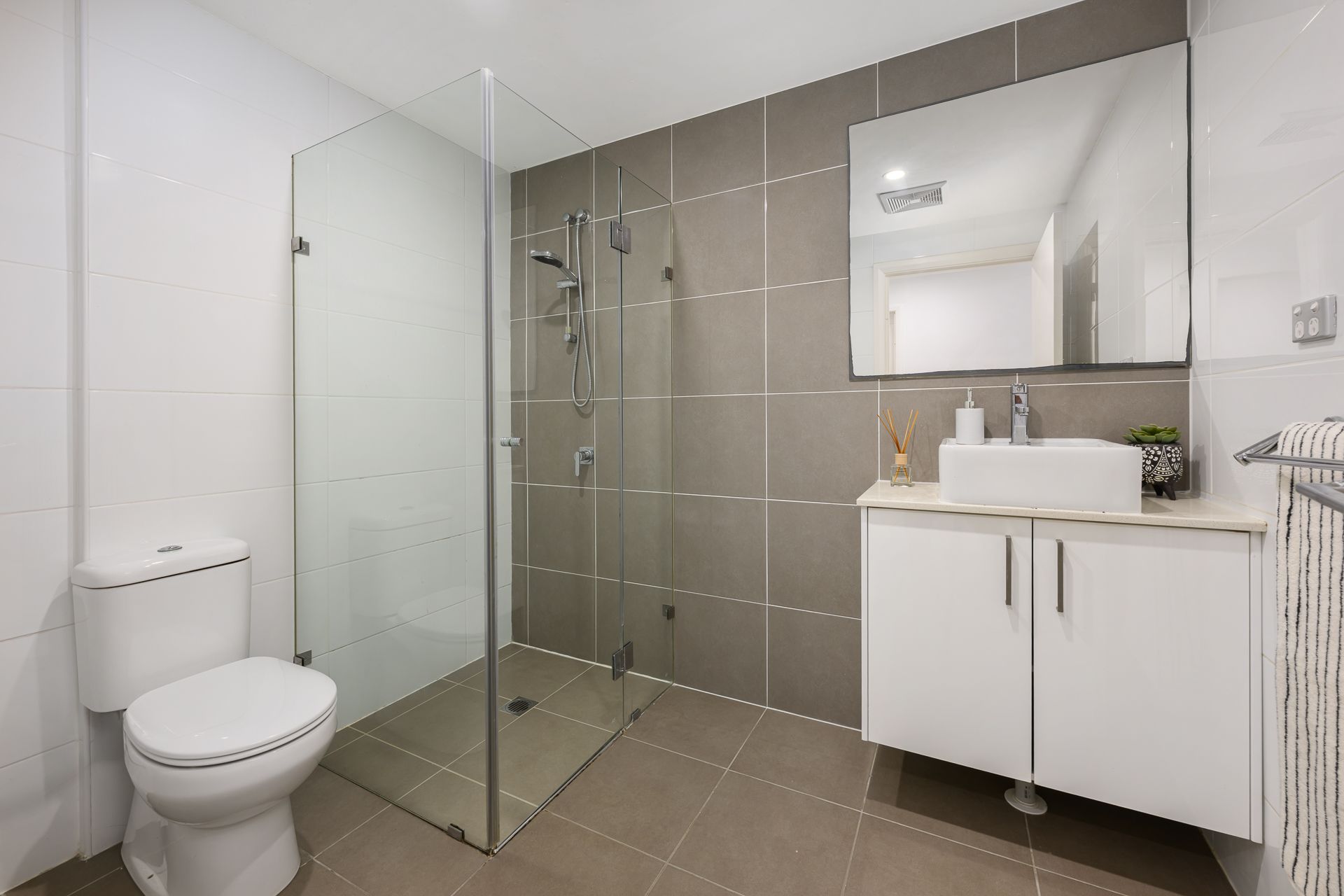 29/32-34 McIntyre Street, Gordon, Gordon - Thumbnail 8