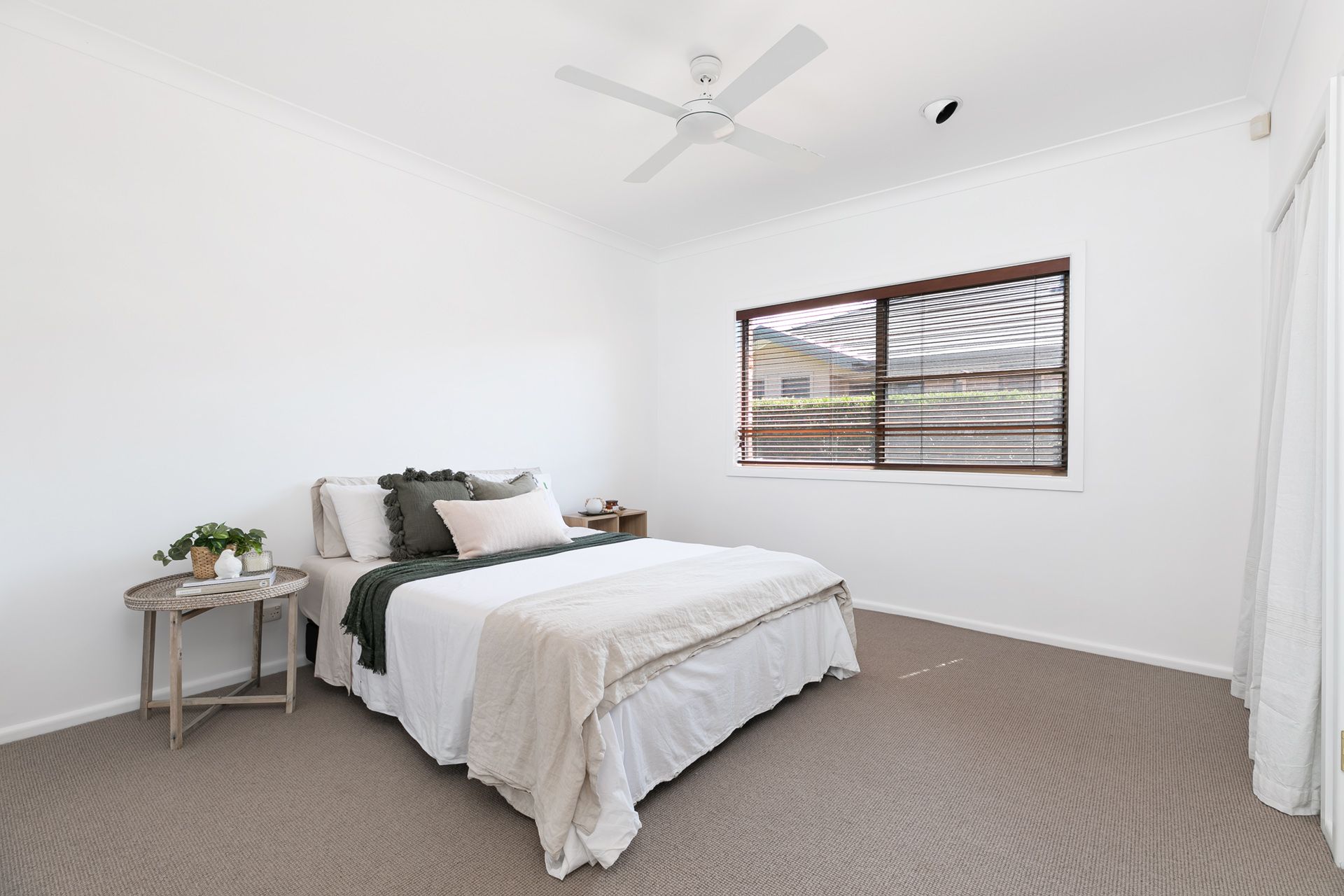 58 Jacaranda Road, CARINGBAH SOUTH, Caringbah South - Thumbnail 6