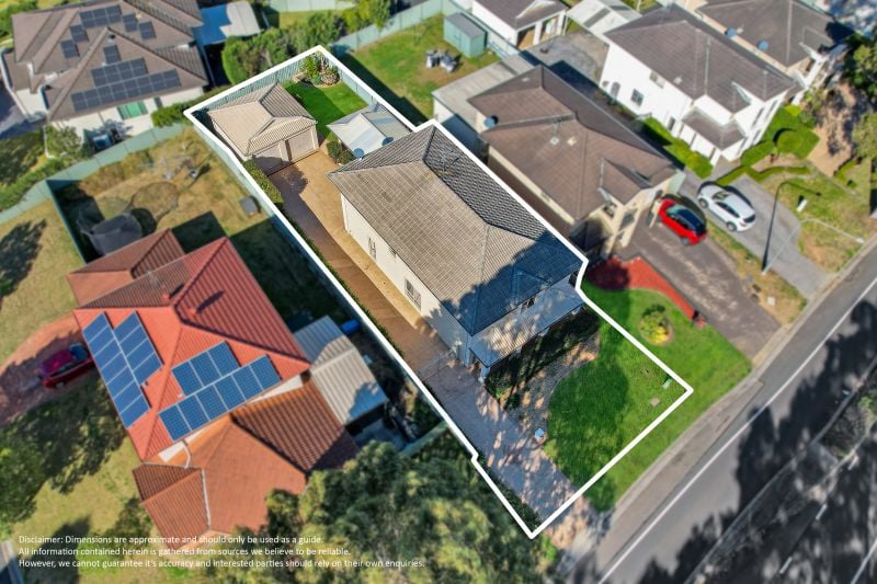 Spacious Family Living with Home Office Flexibility and Alfresco Appeal