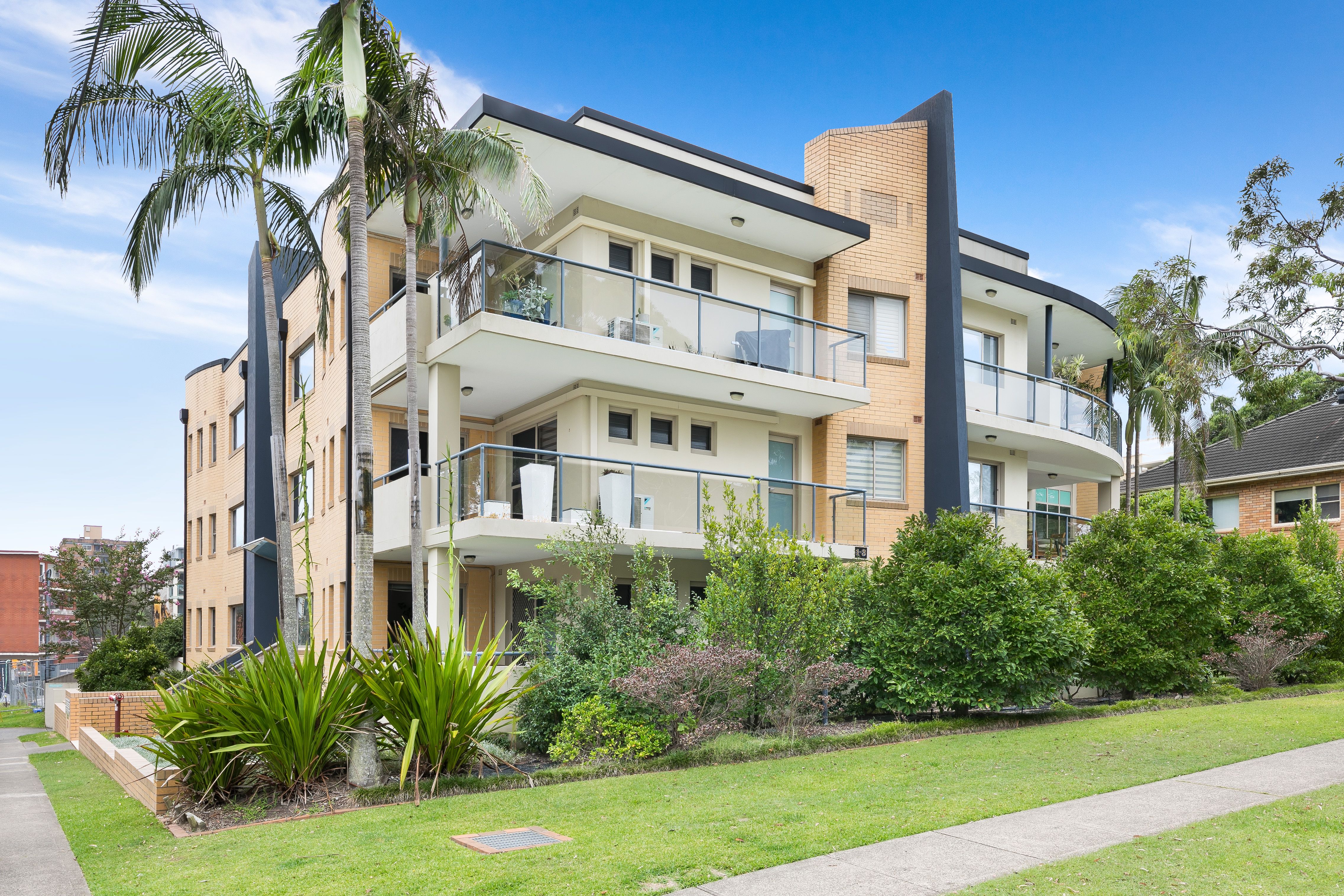 9/1-3 Lewis Street CRONULLA 2230