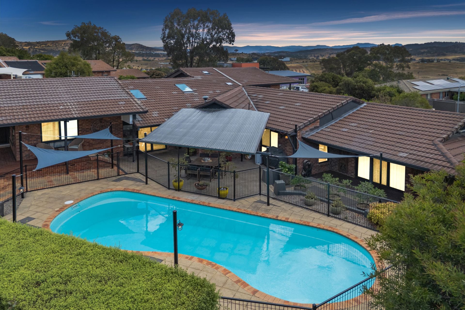 31 Halloran Drive Jerrabomberra NSW, Jerrabomberra - Thumbnail 2