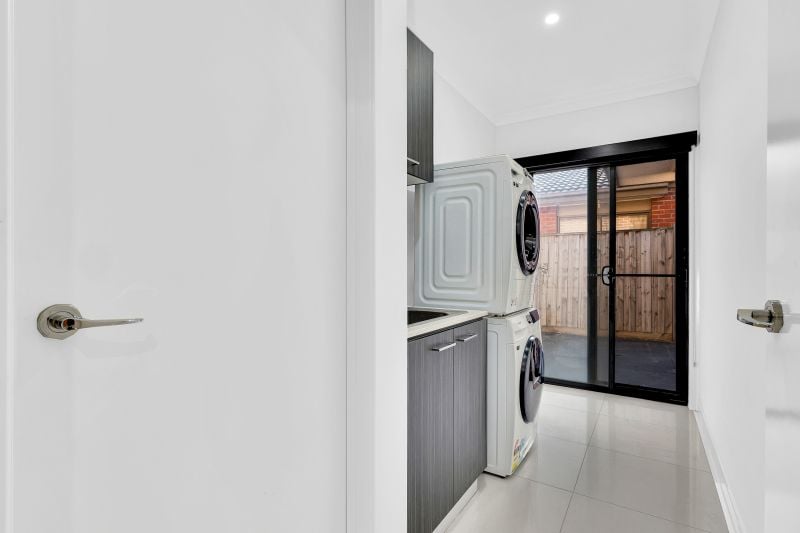 18 Lanai Avenue, Wollert